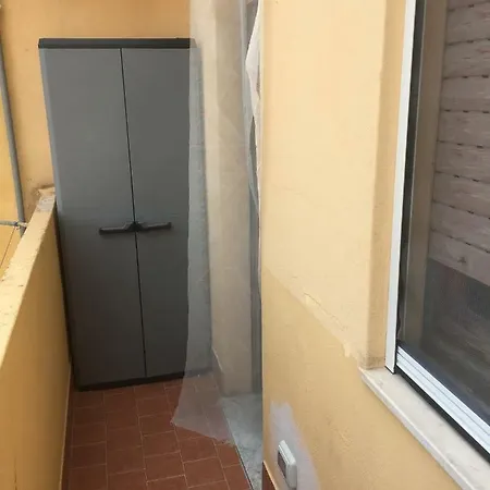 46 Apartment *